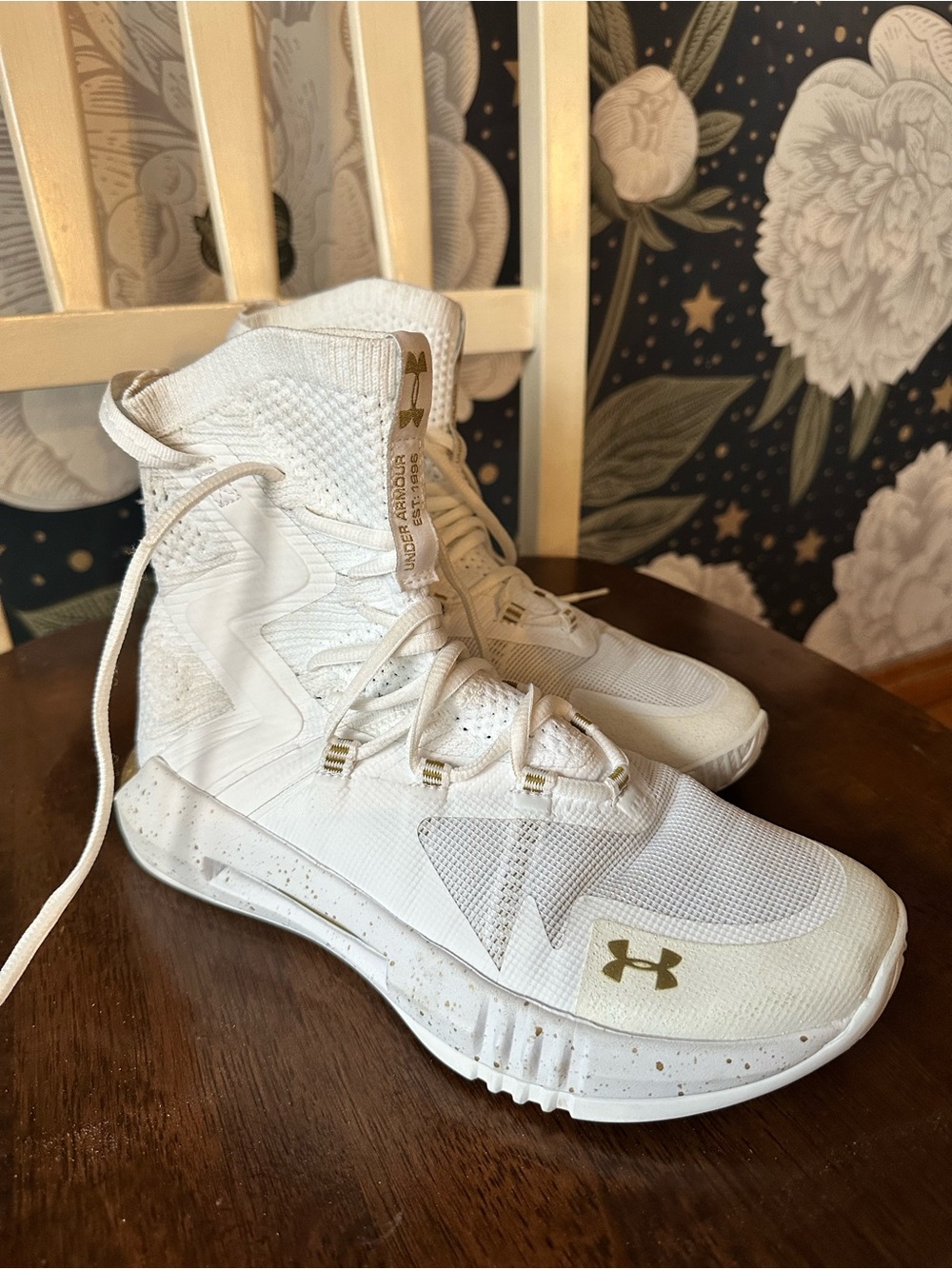 Under Armour Women’s Highlight Ace 2.0 Volleyball shoes
